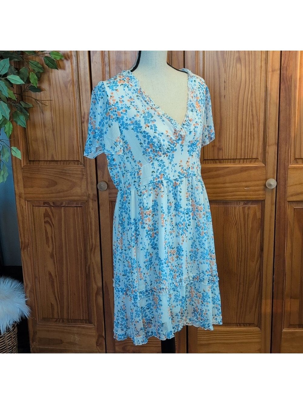Shein Floral Plunging Short Sleeve Stretch Waist Dress XL